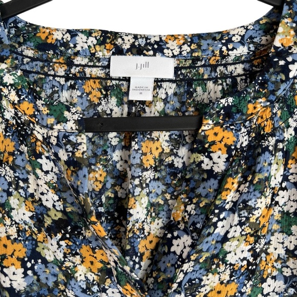 J. Jill M Relaxed fit button down wild flower print blouse long sleeves - Picture 5 of 7